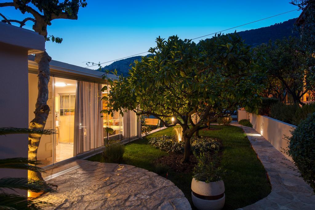 Villa Kamenica Komiža Esterno foto